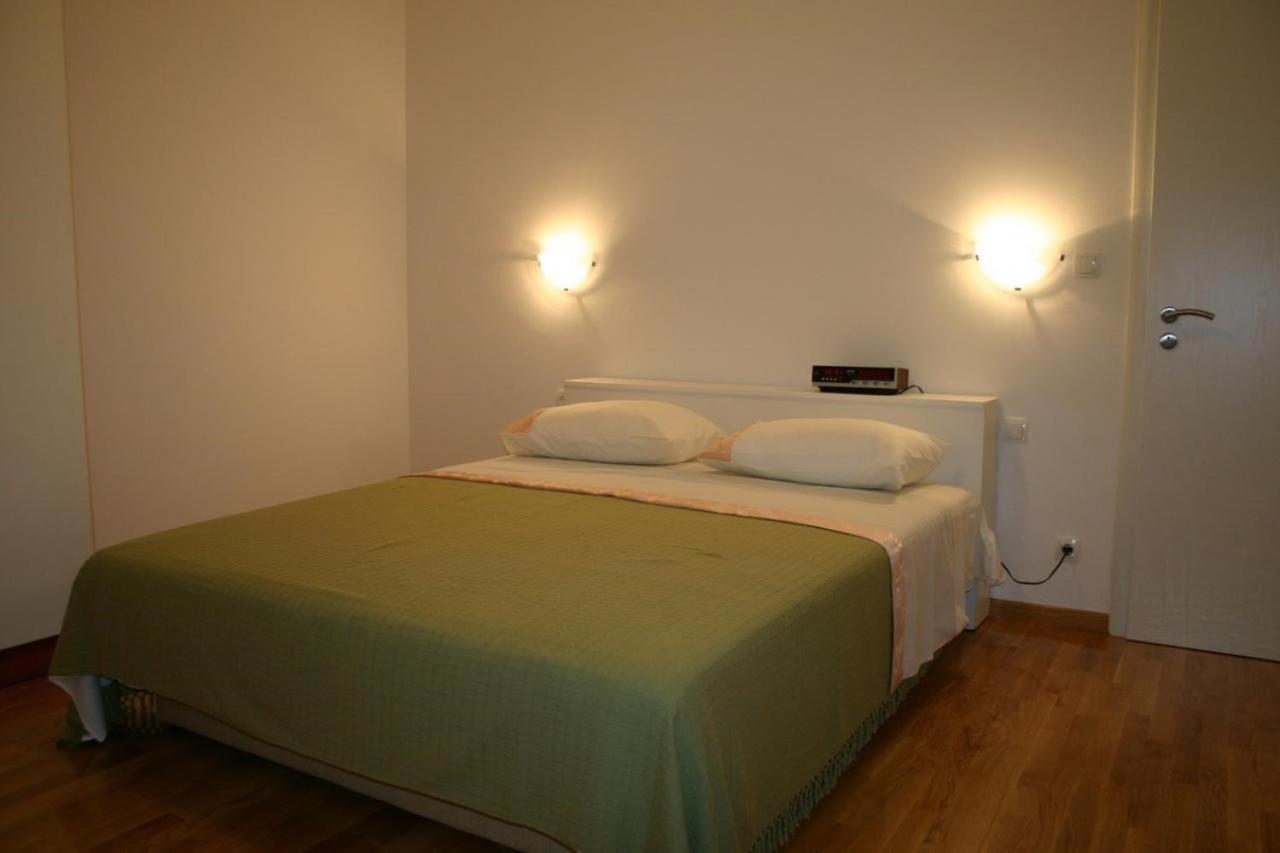 Apartments Boris Omis Exterior photo